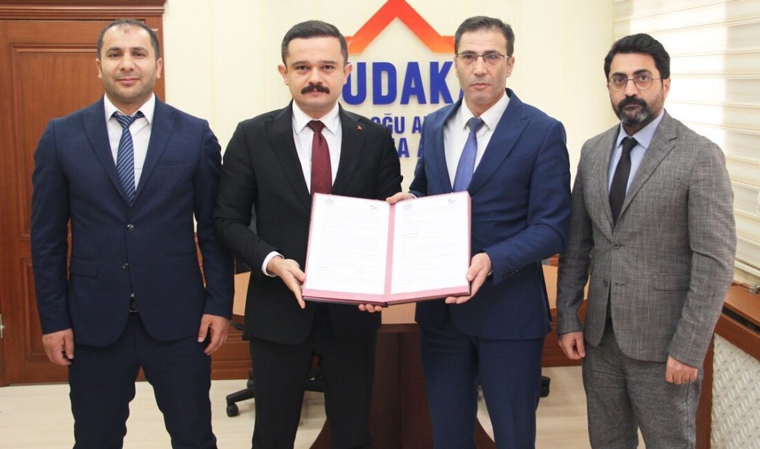 Kırk Pencereli Mağaralar Yürüyüş Yolu Projesi ile Erzurum’un Turizm Potansiyeli Artıyor Kuzeydoğu Anadolu Kalkınma Ajansı (KUDAKA), Karayazı ilçesindeki Kırk Pencereli Mağaralar