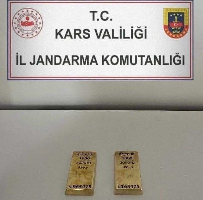 Kars’ta jandarma, 3 kişinin kaçak altın satışı yapmak üzere Ardahan'a