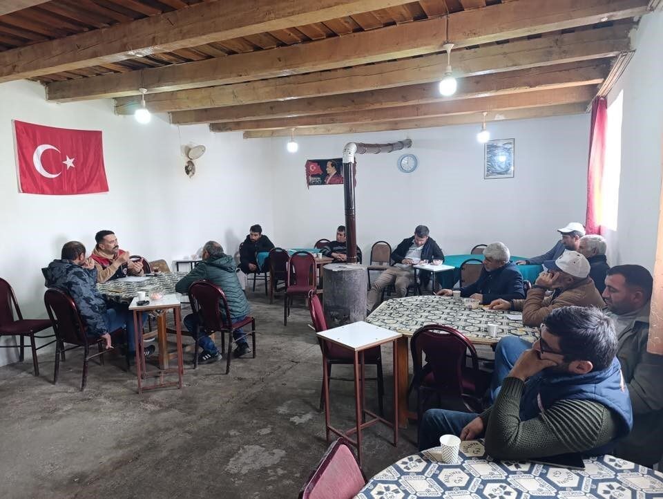 Kars'ta İl Tarım ve Orman Müdürlüğü, buzağı ölümlerini azaltma ve