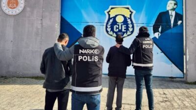 Kars’ta Narkotik Suçlarla Mücadele Şube Müdürlüğü tarafından düzenlenen operasyonda, uyuşturucu