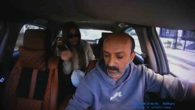 İstanbul Kartal'da, taksimetre ücreti nedeniyle müşteri Meryem Çayırdere ile şoför