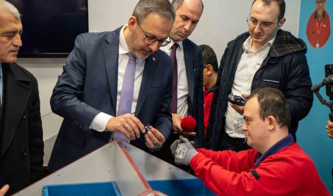 TBMM Engelli Bireylerin Sorunlarını Araştırma Komisyonu Başkanı Dr. Mehmet Muharrem