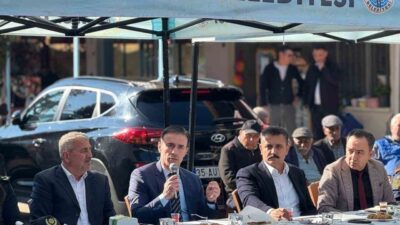 Dikili Kaymakamı Cevat Gün ve Belediye Başkanı Adil Kırgöz, 16.