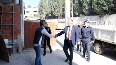Yatağan Kaymakamı Turgay İlhan, Yatağan Sanayi Sitesi’ni ziyaret ederek esnafla