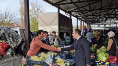 Yenipazar Kaymakamı Mehmet Salih Uçar, ilçede kurulan pazarı ziyaret ederek