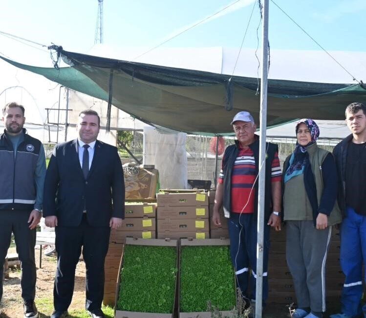 İnhisar’da Çiftçilere Sertifikalı Tohum Desteği Verildi Bilecik'in İnhisar ilçesinde, çiftçilerin üretim kapasitesini artırmak için sertifikalı buğday