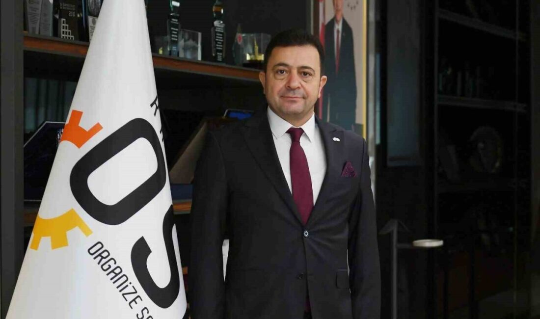 Kayseri OSB Başkanı’ndan Öğretmenler Günü Mesajı: “Eğitimdeki Rolü Büyüktür” Kayseri OSB Başkanı Mehmet Yalçın, 24 Kasım Öğretmenler Günü'nü kutlayarak,