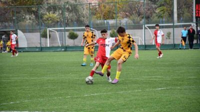 Kayseri U16 Ligi’nin normal sezonunun ardından Play-Off yarı final maçları