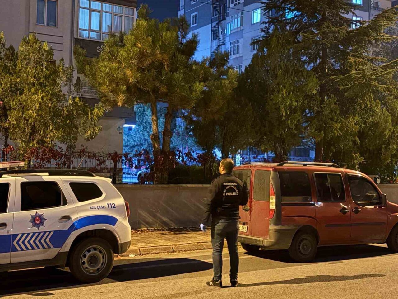 Kayseri'nin Melikgazi ilçesinde 82 yaşındaki Yusuf Ş., evinde yalnızken hayatını