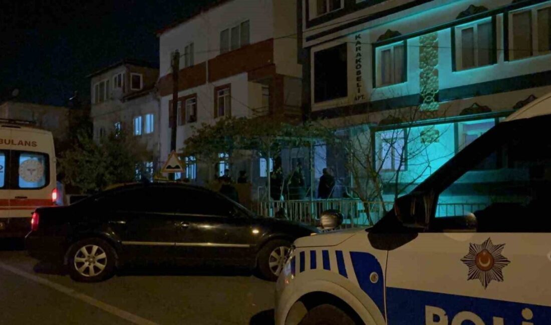 Melikgazi’de 54 Yaşındaki Adam Banyo’da Ölü Bulundu Kayseri'nin Melikgazi ilçesinde, 54 yaşındaki Nimet T., evinin banyosunda hareketsiz