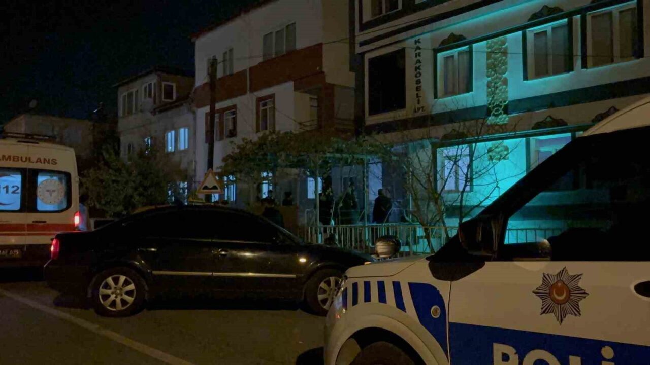 Kayseri'nin Melikgazi ilçesinde, 54 yaşındaki Nimet T., evinin banyosunda hareketsiz