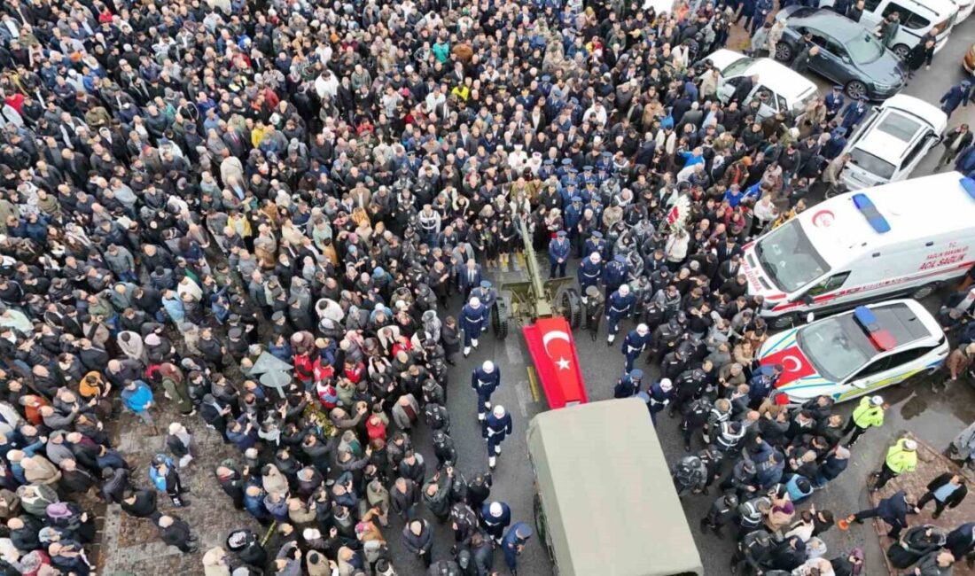 Gürcistan'da düşen TSK'ya ait C130 uçağında şehit olan Hava Pilot