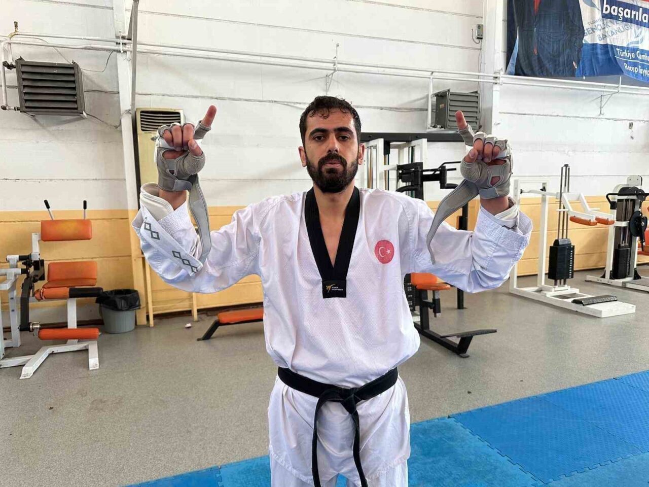 Kayserili taekwondocu Yasin Çimen, 15-26 Kasım 2025'te Tokyo'da düzenlenecek Deafolimpik