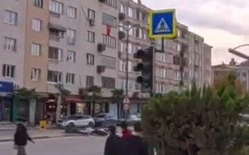 Bursa'nın İnegöl ilçesinde 25 yaşındaki Koray A. yönetimindeki motosiklet kontrolden