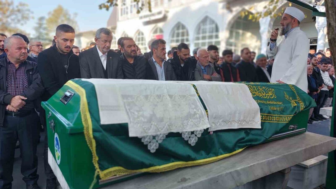 Akyazı’da Başkaya’nın Hayatını Kaybettiği Trafik Kazası Sonrası Cenaze Töreni Düzenlendi