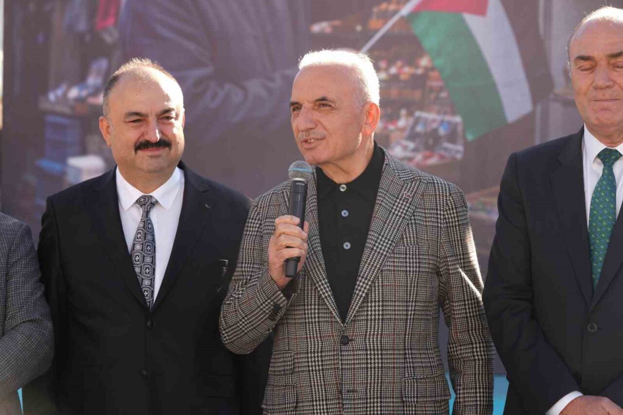 Ümraniye Belediyesi, Gazze'deki insani krize dikkat çekmek amacıyla "Kazancım Gazze