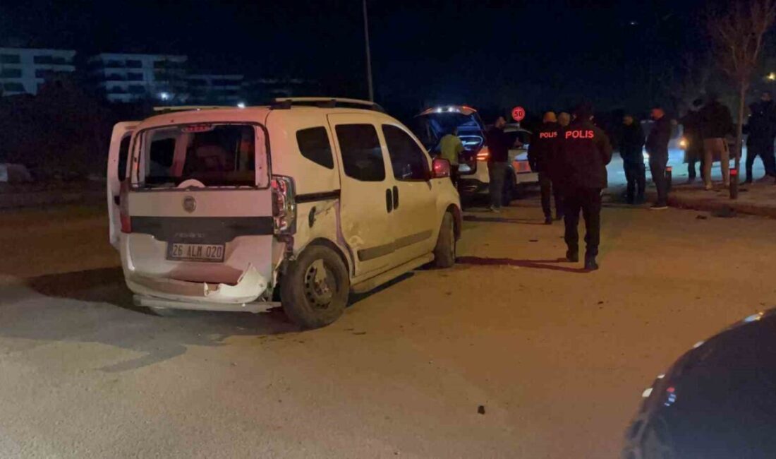 Eskişehir’deki Trafik Kazasında Bir Yaralı, Alkollü Sürücüye Ceza Uygulandı Eskişehir'de meydana gelen trafik kazasında 1 kişi yaralandı. Ufuk T.