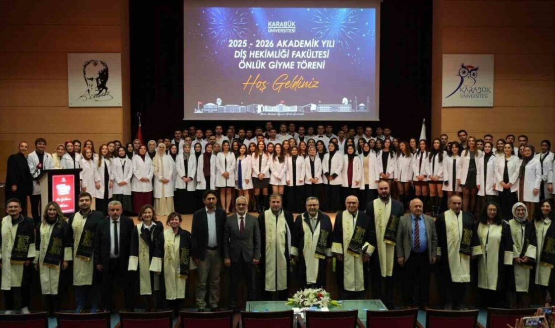 Karabük Üniversitesi Diş Hekimliği Fakültesi, 105 öğrenci için "Beyaz Önlük