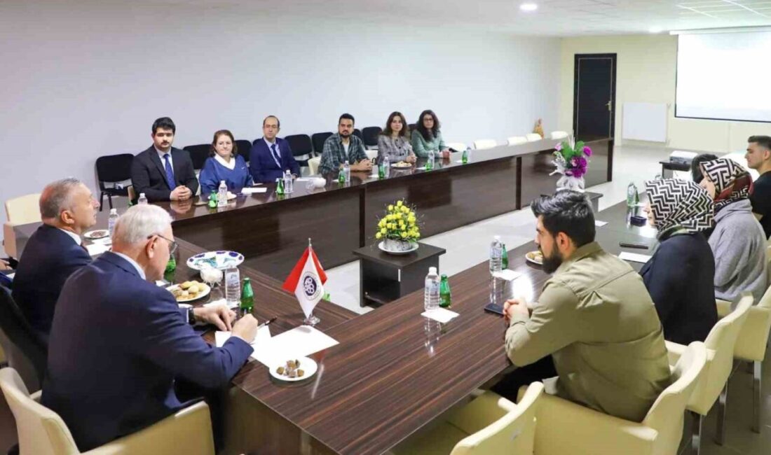 Erzincan Binali Yıldırım Üniversitesi’nde Kalite Güvencesi Sistemi Anket Sonuçları Değerlendirildi Erzincan Binali Yıldırım Üniversitesi, Kalite Güvencesi Sistemi çerçevesinde Kemaliye Hacı