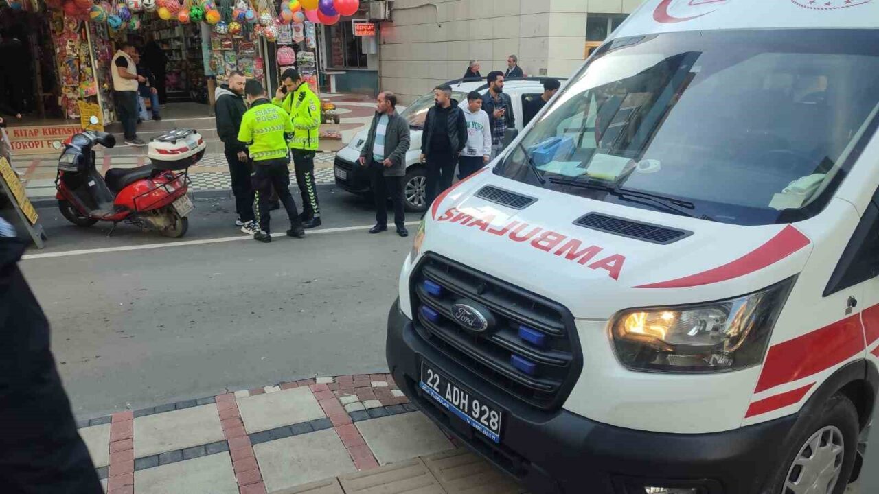 Edirne'nin Keşan ilçesinde, T.Y. isimli motosiklet sürücüsü, yolun karşısına geçmekte