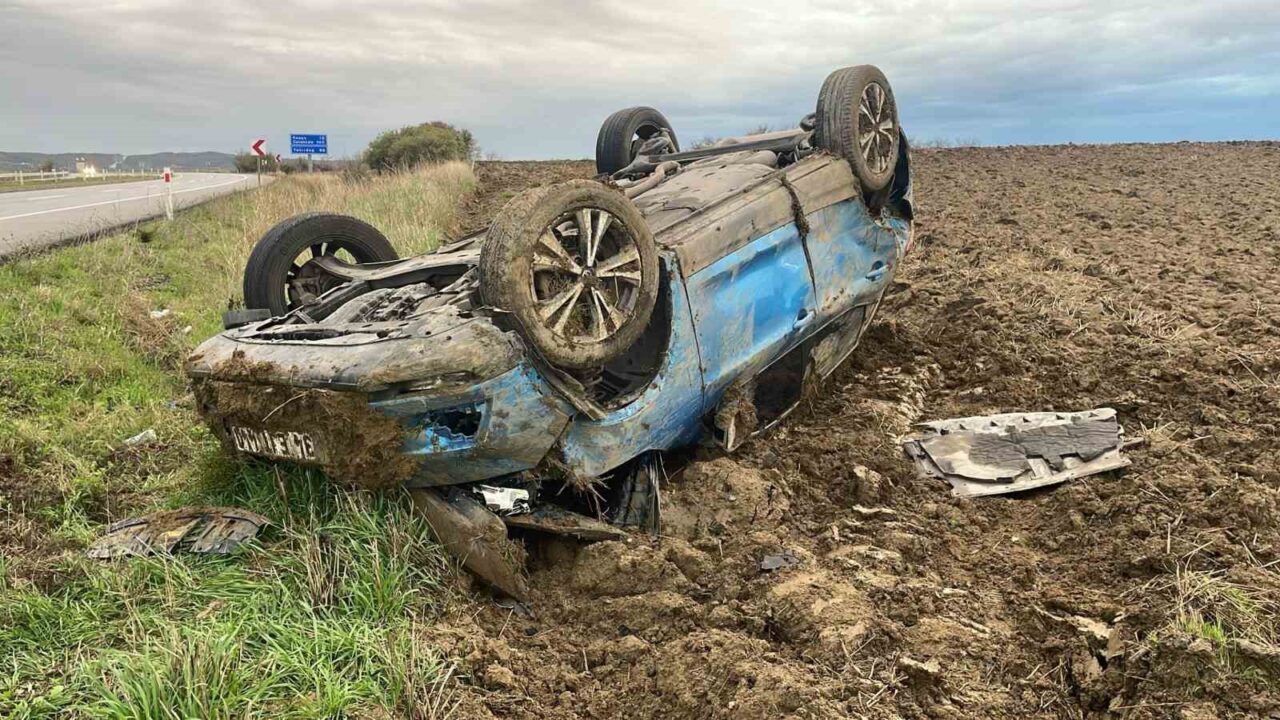 Edirne'nin Keşan ilçesinde H.K. idaresindeki otomobil, kontrolden çıkarak takla attı.