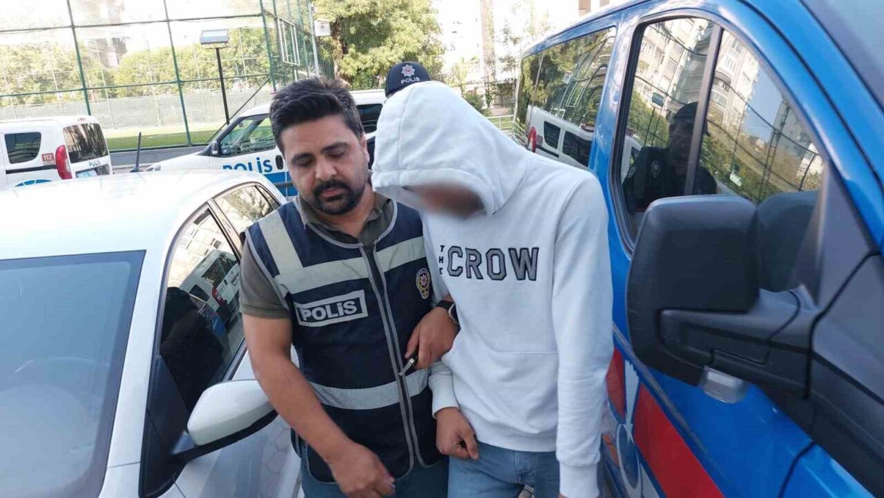 Samsun’un Canik ilçesinde Gökhan M. (23), akrabası Oğulcan K.’yi (27)