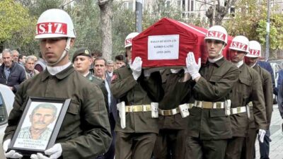 Manisa'nın Gördes ilçesinde yaşayan 72 yaşındaki Kıbrıs Gazisi Hasan Hüseyin