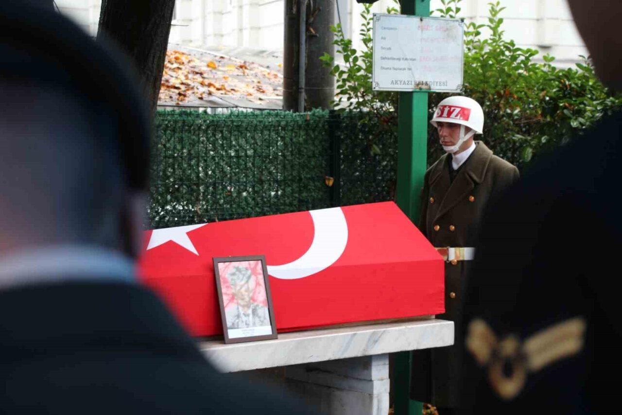 Kıbrıs Gazisi Mehmet Kul, Akyazı’da Son Yolculuğuna Veda Etti