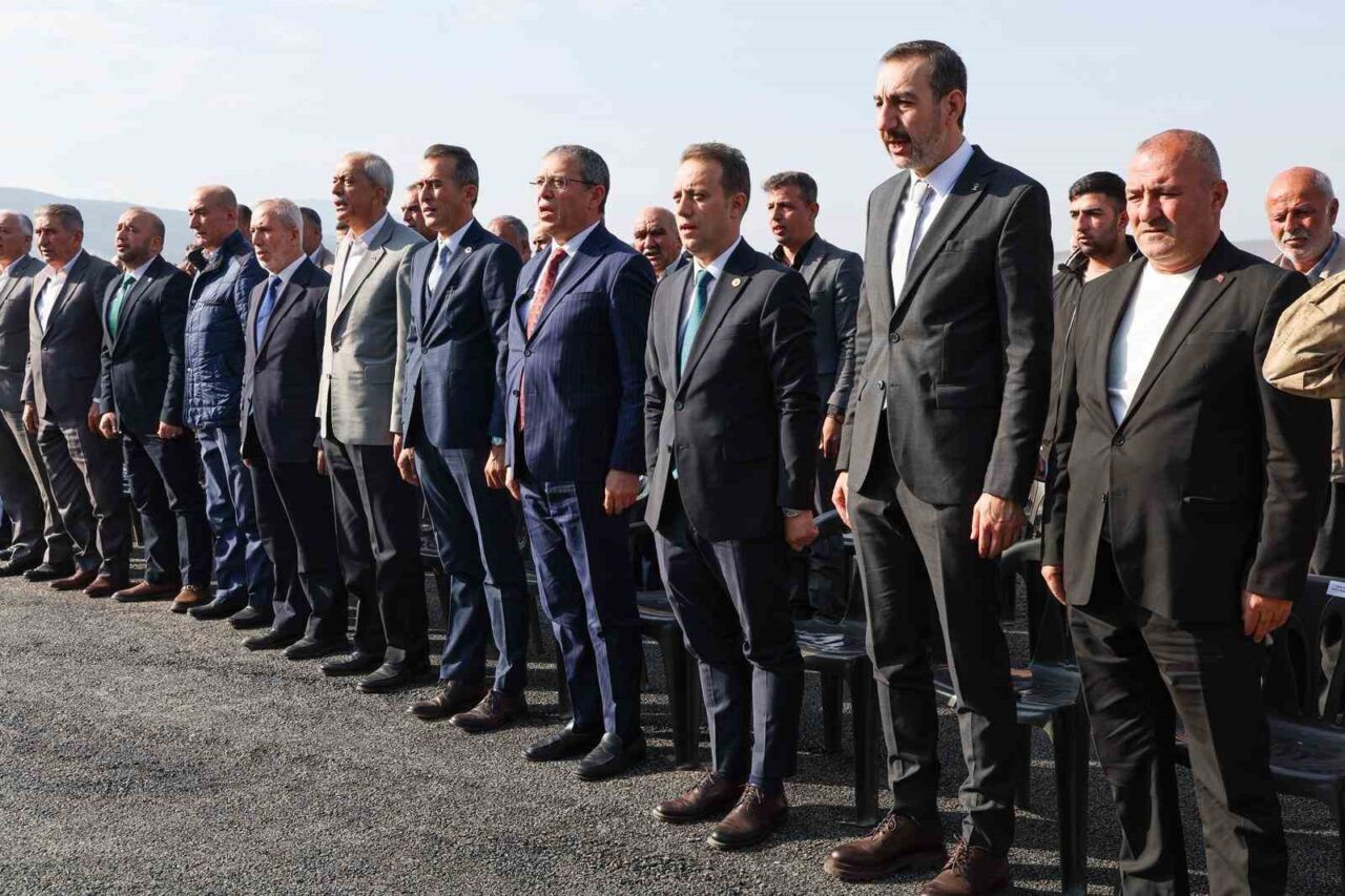 Kilis'in Musabeyli ilçesindeki Haydarlar Köyü'nde, hayırseverler ve İl Müftülüğünün desteğiyle