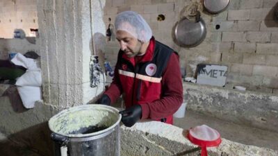 Kilis'te, Ekrem Çetin Mahallesi'nde bir evin altında kaçak yoğurt ve