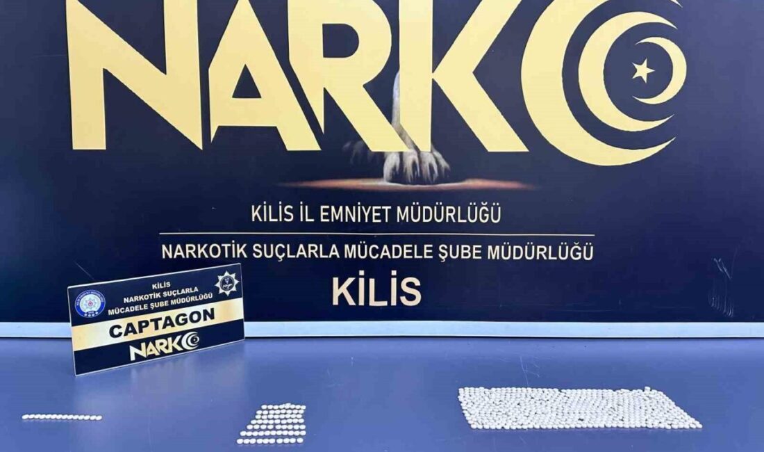 Kilis’teki uyuşturucu operasyonunda 658 captagon ele geçirildi. Gözaltına alınan M.N.R.