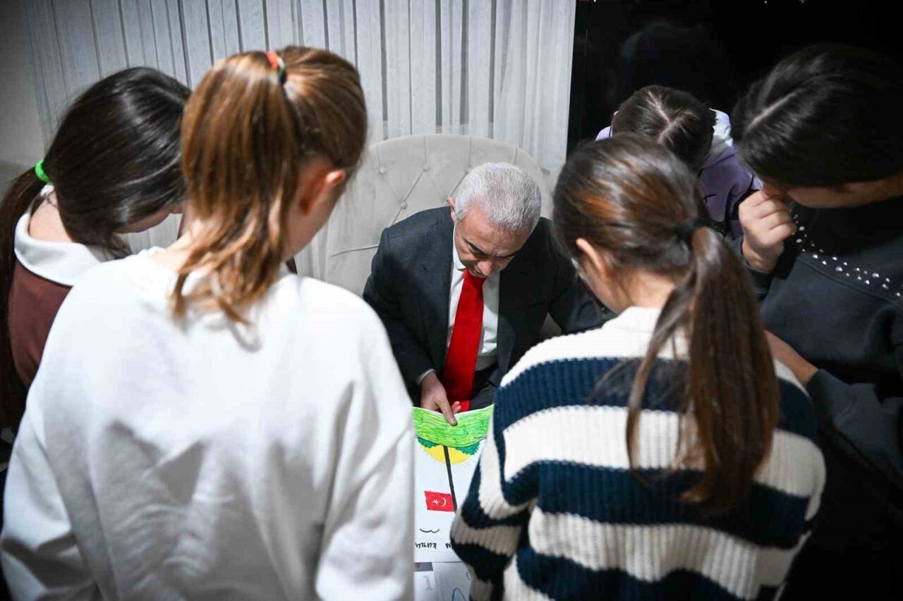 Kırklareli Valisi Uğur Turan ve eşi Nihal Turan, Aile ve