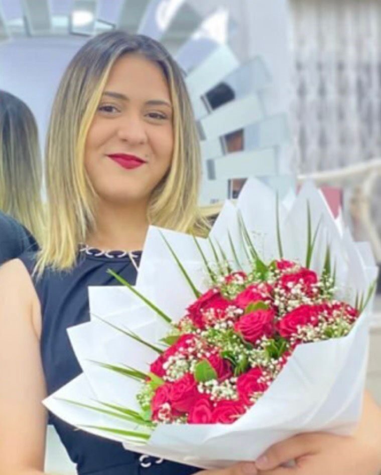 Kırklareli'nin Lüleburgaz ilçesinde 19 yaşındaki Rümeysa Sanpur'un tabancayla vurulmasının ardından