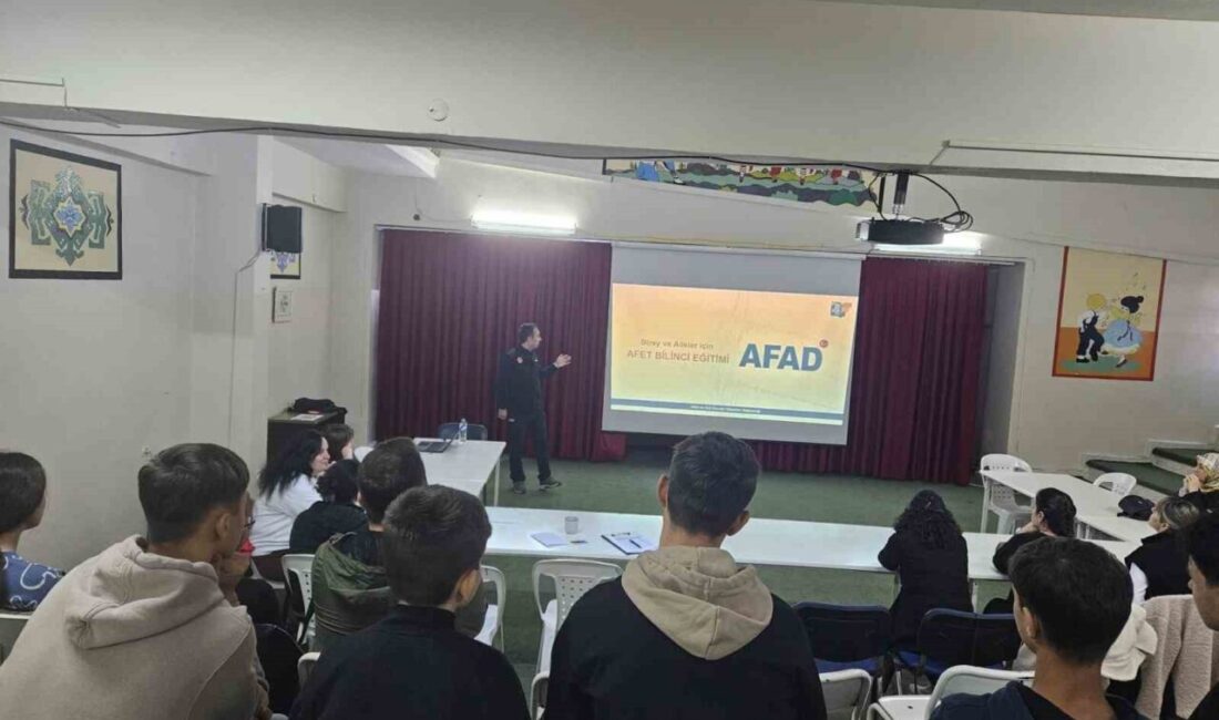 Kırklareli’nde Çocuklara ve Personeline Afet Eğitimi Verildi Kırklareli İl Afet ve Acil Durum (AFAD) Müdürlüğü, Aile ve