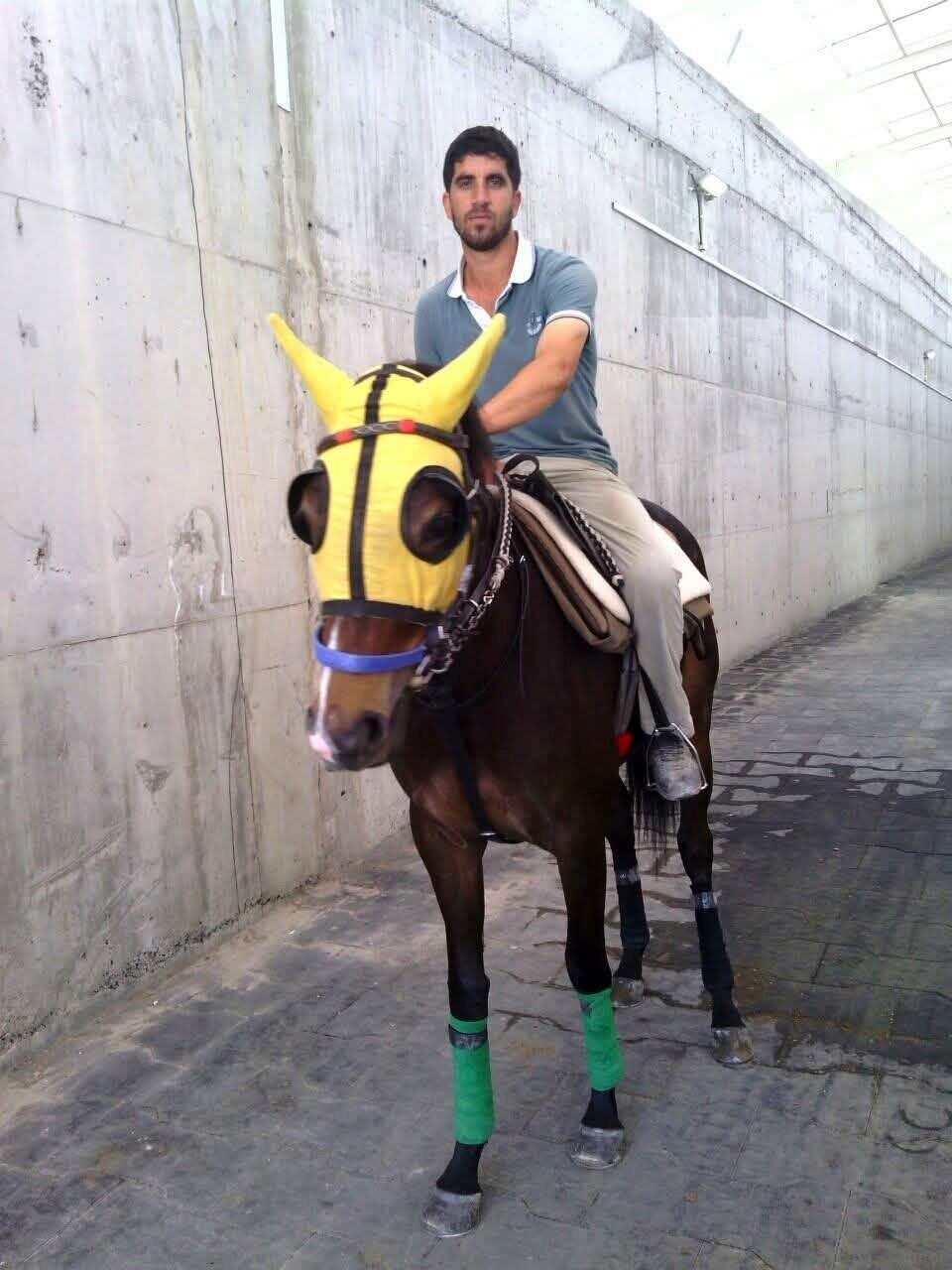 Adana'da 3 Kasım'da kırmızı ışıkta geçen İ.K.'nın kullandığı BMW, seyis
