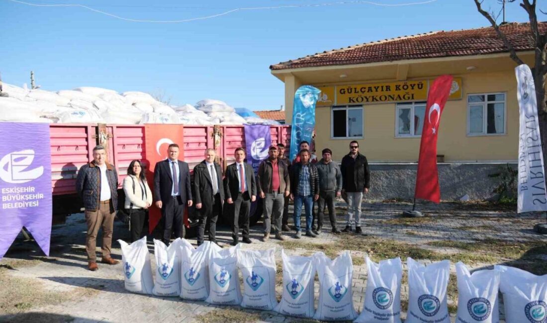 Sivrihisar’da Tarım Arazileri Yeniden Üretime Kazandırıldı, Üreticilere Destek Sağlandı Eskişehir’in Sivrihisar ilçesinde, atıl tarım arazilerine yönelik üretim çalışmaları gerçekleştirilerek,