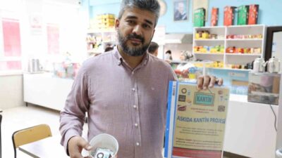 Kırşehir'de hayata geçirilen 'Askıda Kantin' projesi, ihtiyaç sahibi ve başarılı