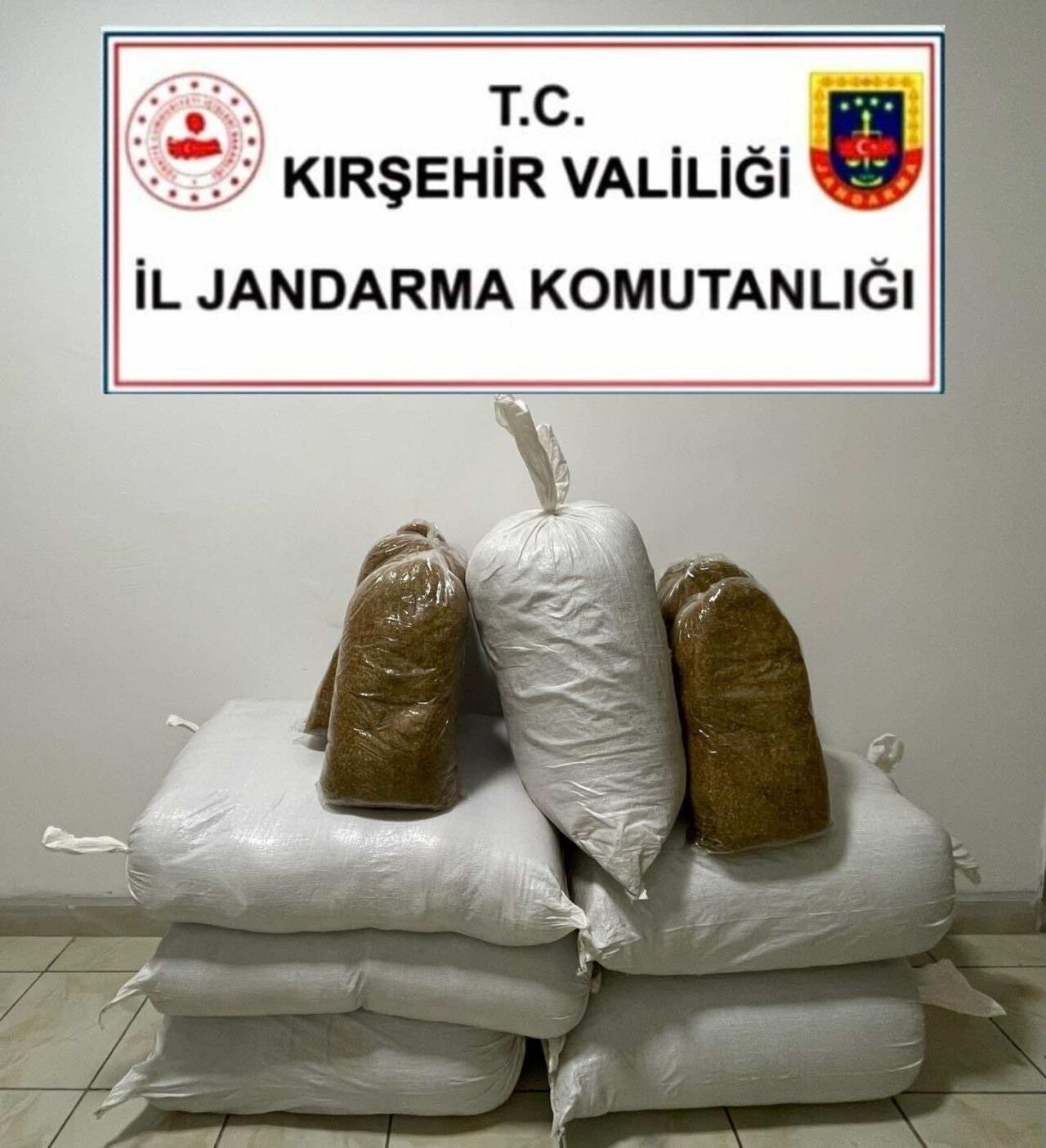 Kırşehir'de Jandarma ekipleri, V.G. isimli 35 yaşındaki şahsın Adıyaman'dan kaçak