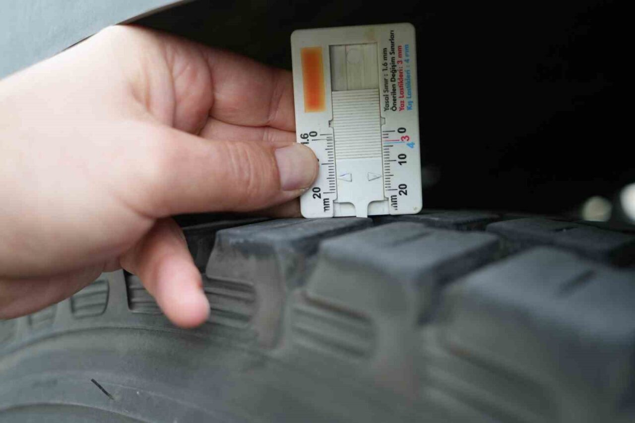 Kırıkkale'de, kış mevsimi öncesi trafik güvenliğini artırmak için kurumların katılımıyla