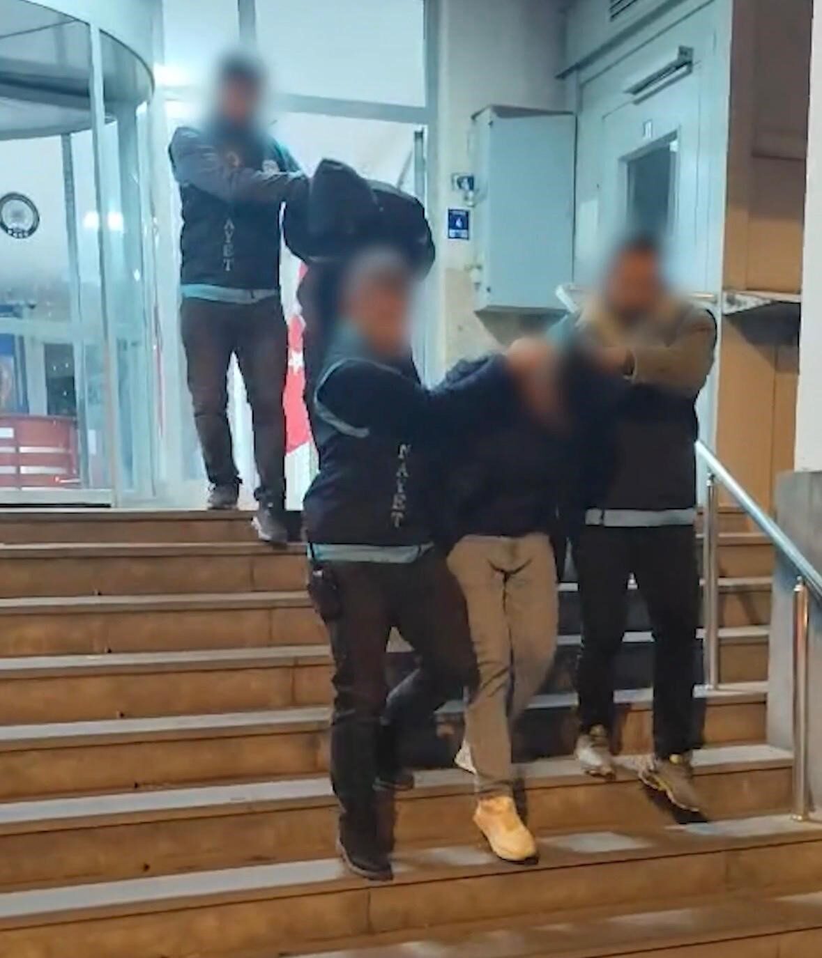 Kayseri Kocasinan'da yaşanan cinayette, kız meselesi nedeniyle Osman T., M.A.Y.