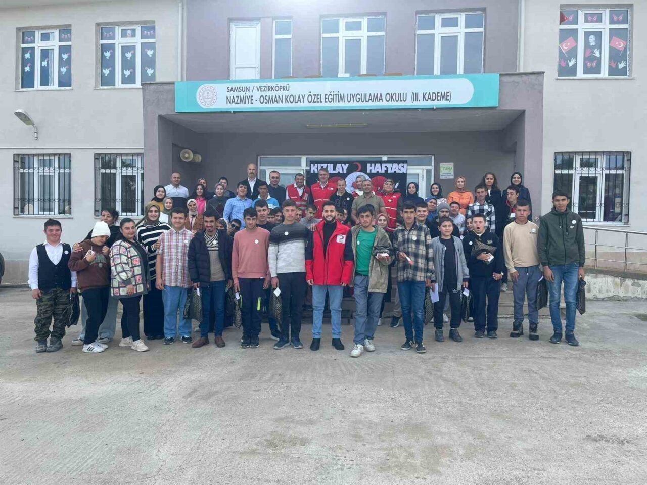 Samsun Vezirköprü Kızılay Şubesi, Kızılay Haftası’nda Nazmiye Osman Özel Eğitim