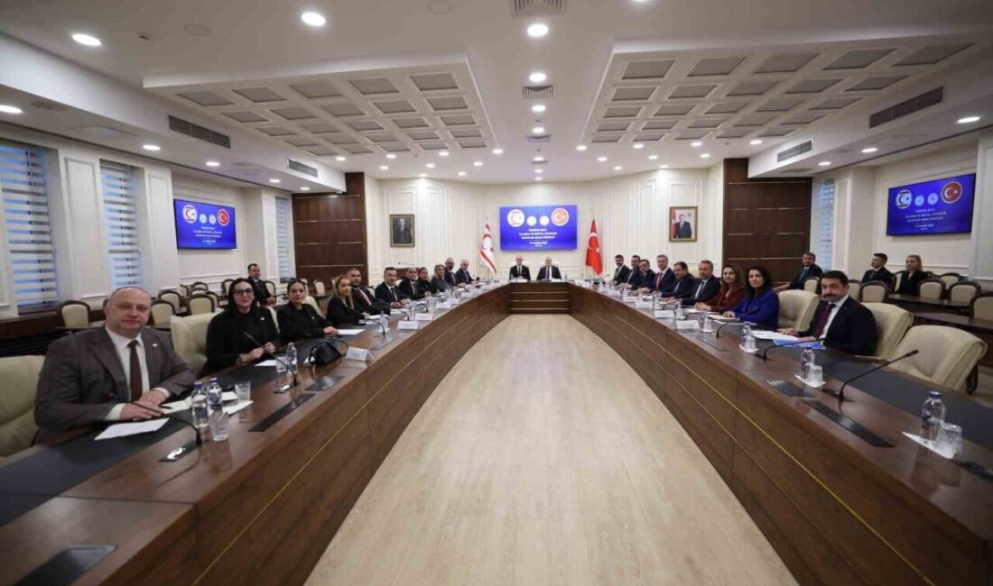 Bakan Işıkhan, KKTC Çalışma ve Sosyal Güvenlik Bakanı Hasipoğlu’nu Ağırlayarak Yeni Anlaşmayı İmzaladı Çalışma ve Sosyal Güvenlik Bakanı Vedat Işıkhan, KKTC Çalışma ve