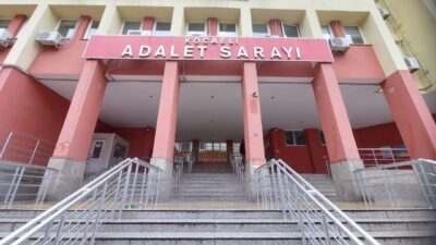 Kocaeli Adliyesi'nde görevli B.B., emanet bürosundan ziynet ve döviz çaldığı