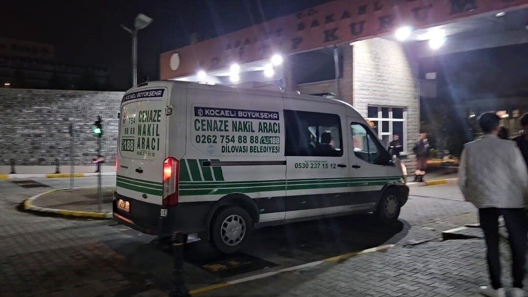 Kocaeli Dilovası'ndaki parfüm dolum tesisindeki yangında hayatını kaybeden 6 kişinin