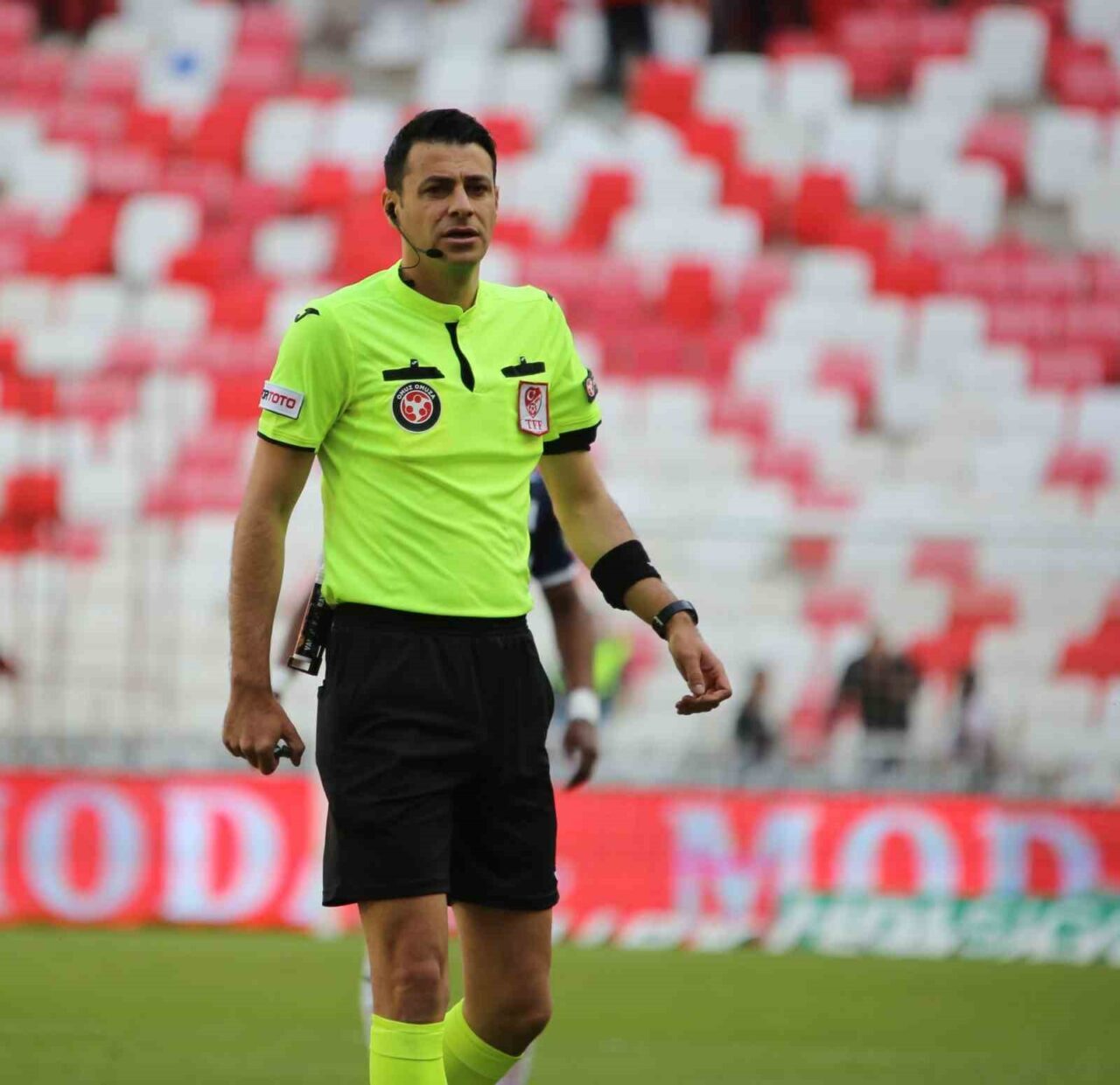 Trendyol Süper Lig'in 12. haftasında Kocaelispor, Galatasaray'la karşılaşacak. Maç saat