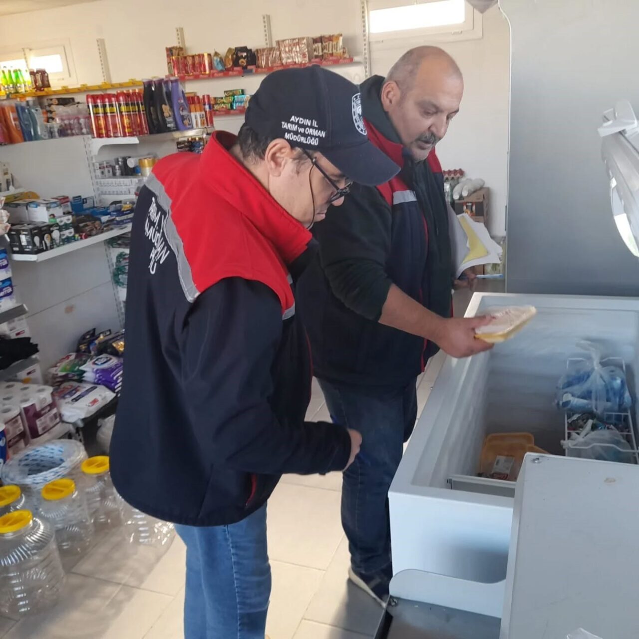 Aydın’da Gıda Denetimleri Devam Ediyor: Halk Sağlığı İçin Kontroller Sıkılaşmakta