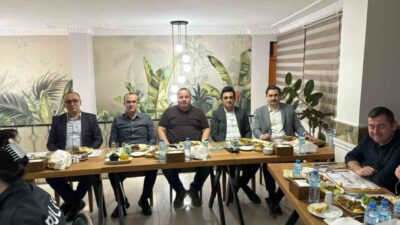 Afyonkarahisar'ın Şuhut ilçesinde Komiser Turgay Durdu'nun Niğde'ye tayin olması sebebiyle