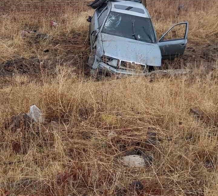 Kayseri’nin Tomarza ilçesinde otomobilin kontrolünün kaybedilmesi sonucu meydana gelen trafik kazasında bir kişi yaralandı. Kayseri'nin Tomarza ilçesinde, direksiyon hakimiyetini kaybeden bir sürücünün aracı boş