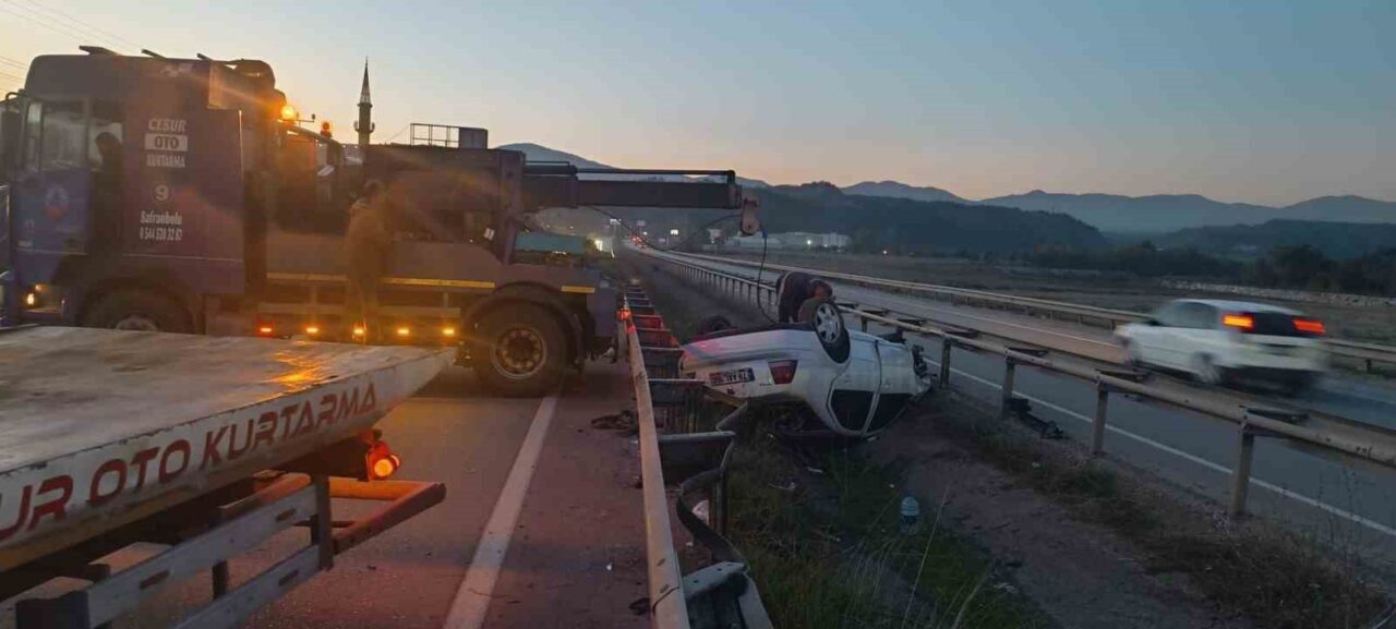 Karabük’te meydana gelen kazada, sürücü Ö.A. yönetimindeki otomobil kontrolden çıkarak