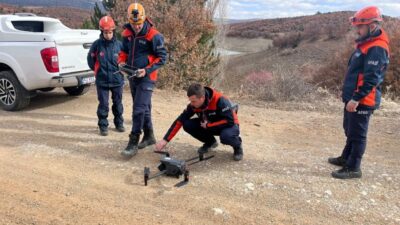 Konya'nın Beyşehir ilçesinde 15 yaşındaki Berk İvacık'ı bulmak için sürdürülen